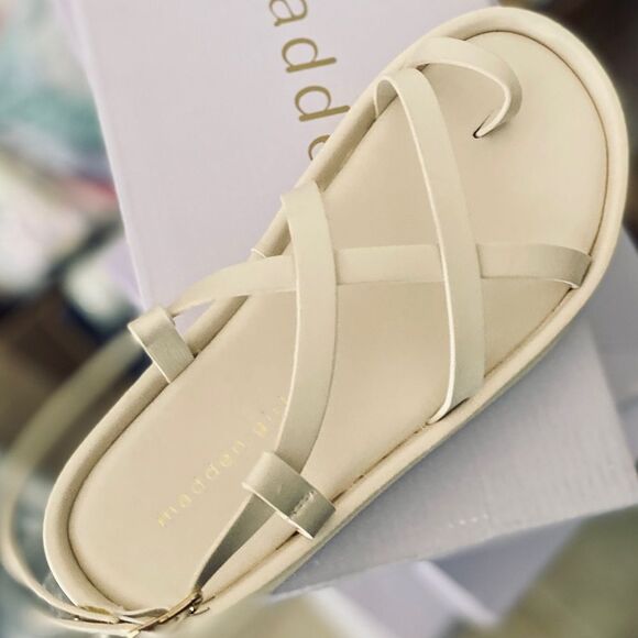 MADDEN GIRL Flatform Sandals Size 7 Bone Paris Tropezz Gladiator Strappy NEW - Picture 2 of 13